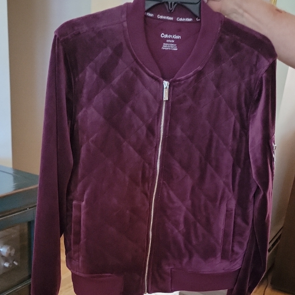 Calvin Klein/Quilted Velvet Bomber Jacket/Medium/Plum/NWT